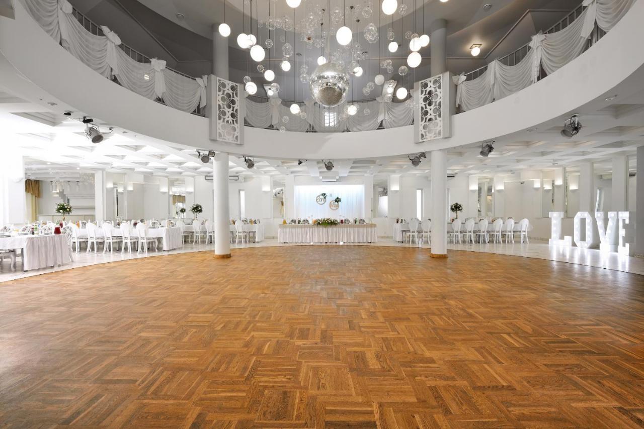 Hotel Agat Piotrków Trybunalski Eksteriør bilde